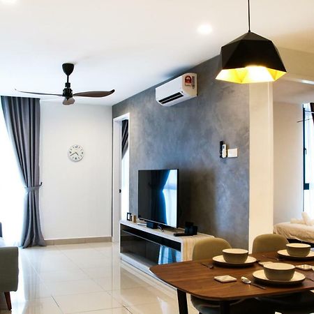 H2O Residences By Victoria Home Petaling Jaya Luaran gambar