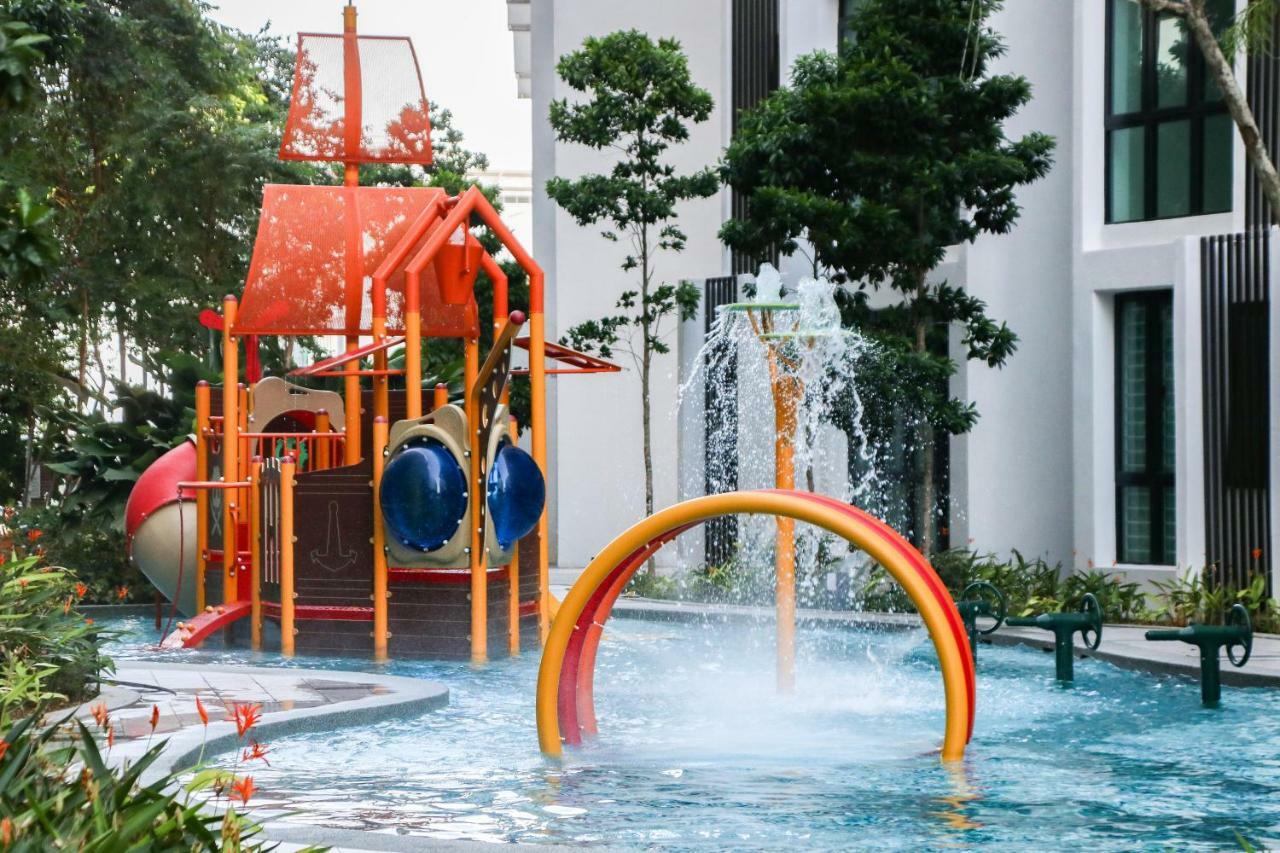 H2O Residences By Victoria Home Petaling Jaya Luaran gambar